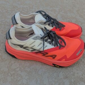 Altra Mont Blanc Carbon W9.5